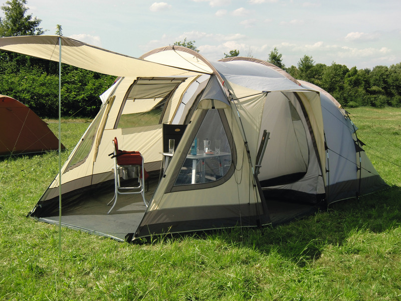4-persoons-tent-2-slaapcabines-340jwu-1.jpg 4 persoons tent Dakota Z5 Deluxe - Afbeelding 1