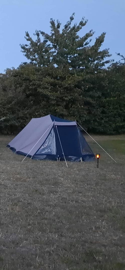katoenen-tent-2-persoons-401ijy-1.jpg 2 persoons katoenen tent met voortent Zo goed als nieuw (m2444548040) — Tenten — Marktplaats - Afbeelding 1