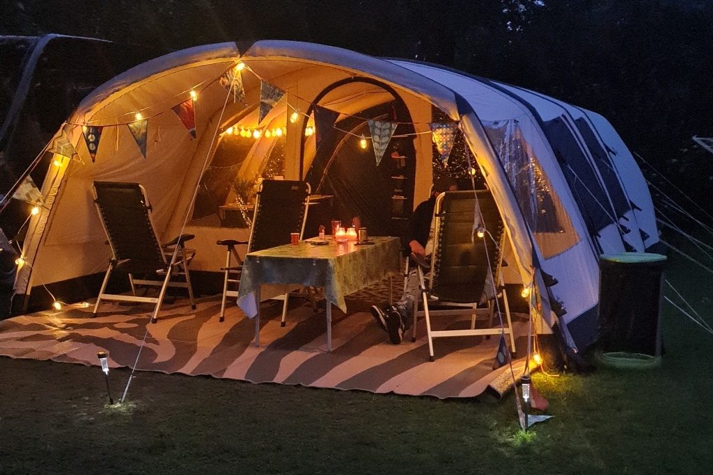 obelink-tent-6-persoons-991svz-1.jpg Review Miami 6 Easy Air van Obelink Travelcompass.nl - Afbeelding 1