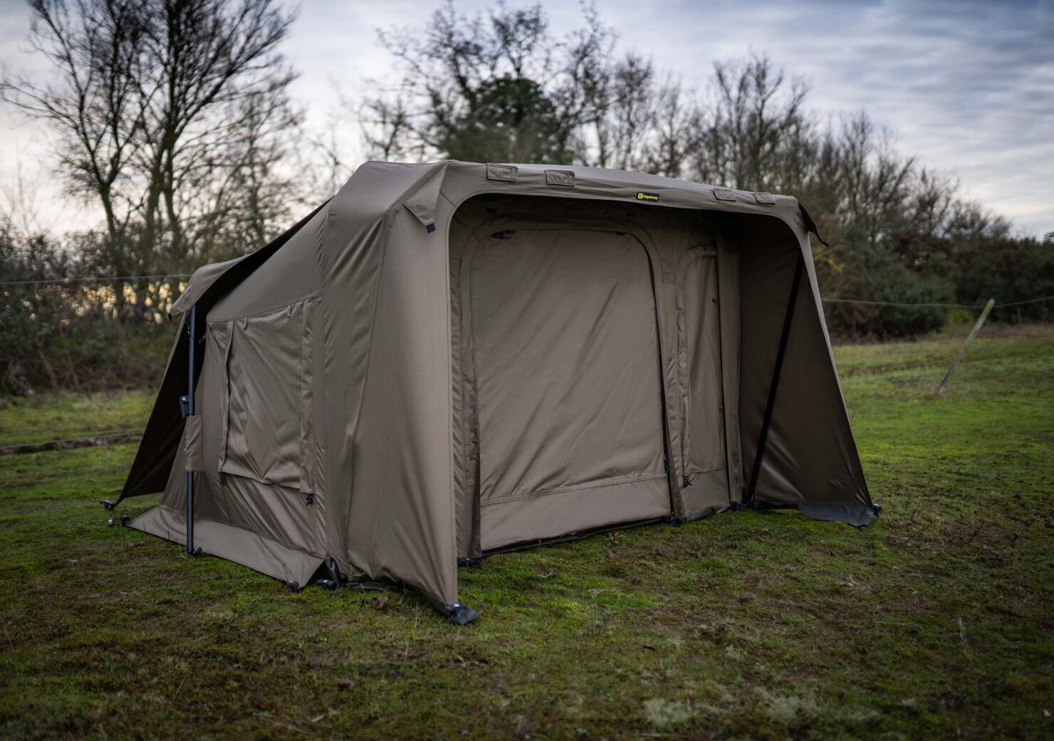 ridgemonkey-tent-019tbe-1.jpg RidgeMonkey EscAPE XF1 Standard 1 Man Bivvy + Mozzi Mesh Carp Outlet Shop | Hengelsport Webshop - Afbeelding 1