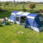 Outdoor equipment from Skandika – camping, tents, and more