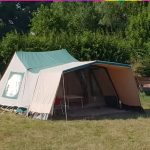 Ruime stormtent met extra luifel Ideaal voor gezinnen (m2421459764) — Tenten — Marktplaats