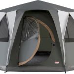 Coleman Octagon 8 persoons tent met 360° view volledige stahoogte grijs: Coleman | CampBoer.nl