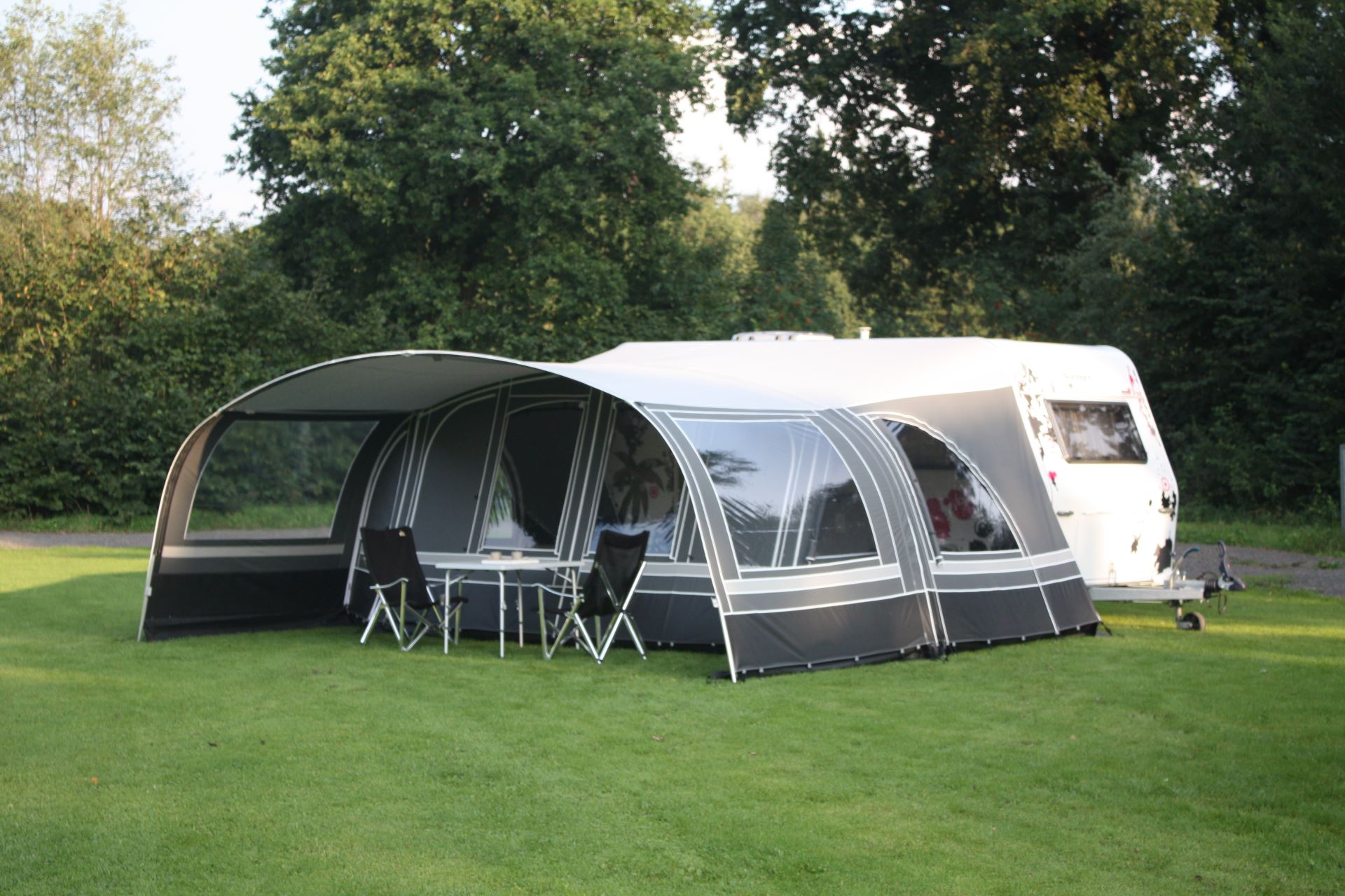 voortent-luifel-799vvx-1.jpg Voortent met luifel | Fortex Voortenten - Afbeelding 1